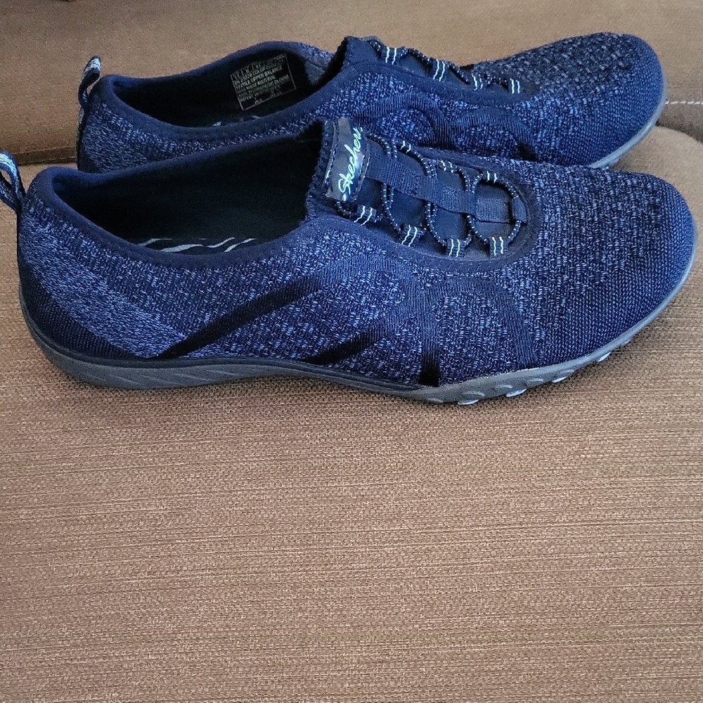 Skechers Women's Navy Slip-On Sneakers - Picture 3 of 6